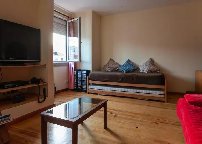 Home In Lisbon Duplex